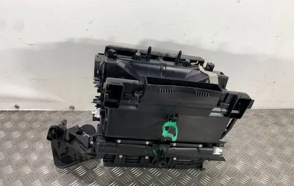 Alfa Romeo Stelvio Interior heater climate box assembly housing 1167617930 1167617940 MR1167617950