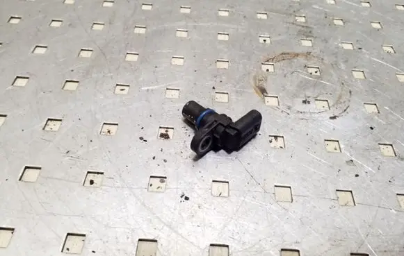Audi Q7 4L Crankshaft position sensor 07L905163B