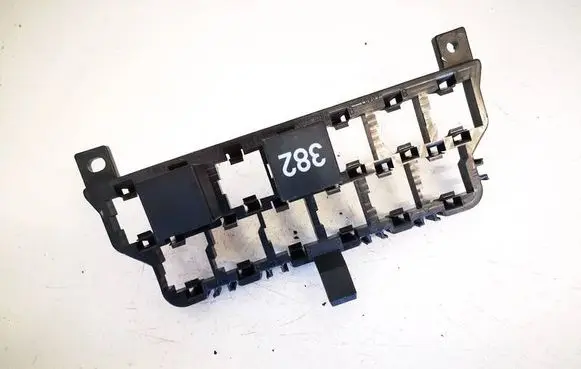 Audi A3 S3 8L Fuse box set 8d0937503e