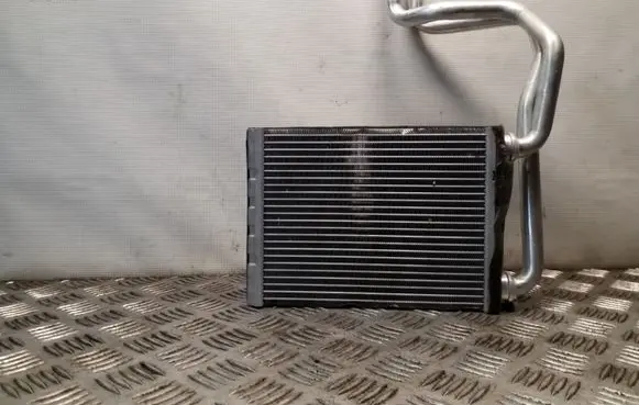 Nissan Juke I F15 Heater blower radiator