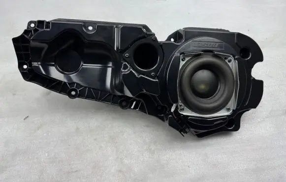 Audi A6 S6 C7 4G Subwoofer speaker 4G0035298