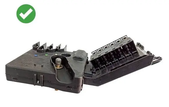 Mercedes-Benz E W211 Fuse box set A2115461341 014461309 013948371