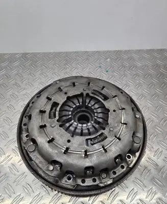 BMW 3 E90 E91 Clutch set kit 415055210