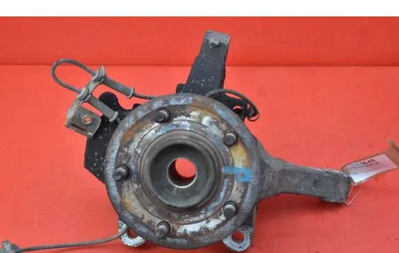Chrysler Pacifica Front wheel hub spindle knuckle 04743146AB