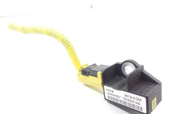 Honda CR-V Airbag deployment crash/impact sensor 77970SWAE113M4 5WK43786
