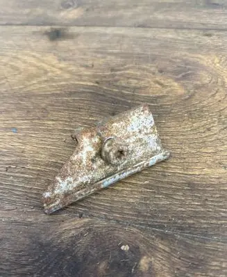 Renault Master III Battery bracket 83100r