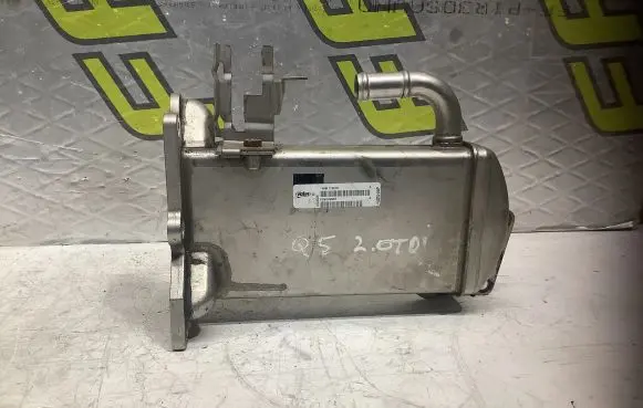 Audi Q5 SQ5 EGR valve cooler 8R0971845E