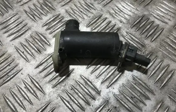 Ford Puma Windscreen/windshield washer pump 93bb17k624ba