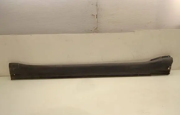 Mitsubishi Pajero Sill 