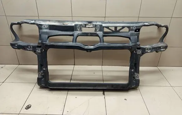 Volkswagen Golf IV Radiator support slam panel 1J0805594