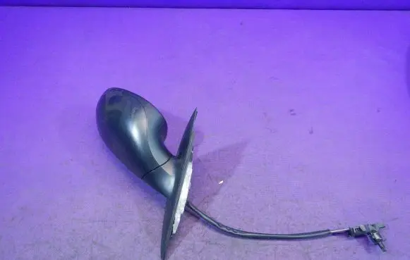 Manual wing mirror