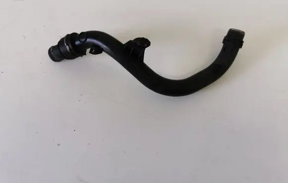 Audi A6 S6 C7 4G Engine coolant pipe/hose 04L121071H