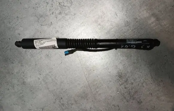 BMW X3 G01 Tailgate strut 7397322