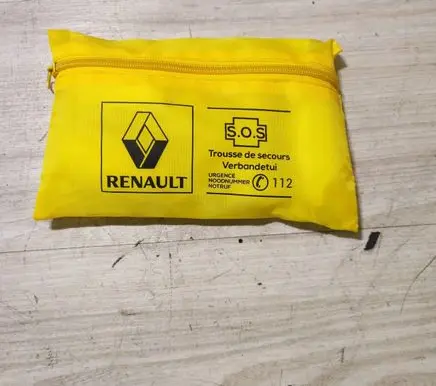 Dacia Duster II First aid kit