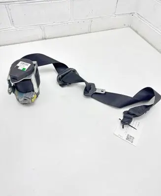 Mercedes-Benz ML W164 Front seatbelt 2518601085