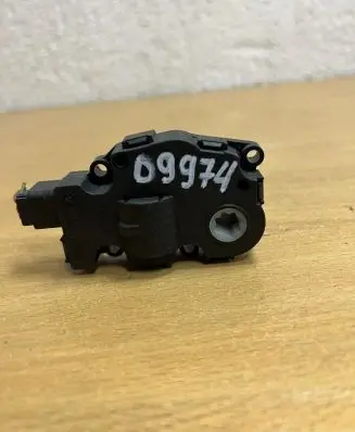 Mercedes-Benz A W169 Intake manifold valve actuator/motor 985458D D9974