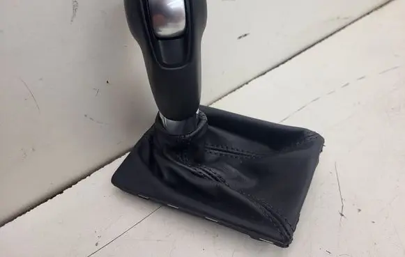 Porsche Macan (95B) Gear lever shifter trim leather/knob 95B713139L