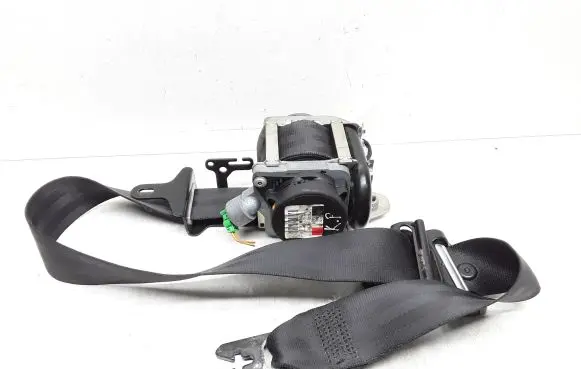 Volvo S60 Front seatbelt 616155700 39800481 P39800481
