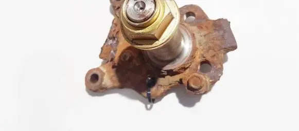 Mazda 6 Stub axle 