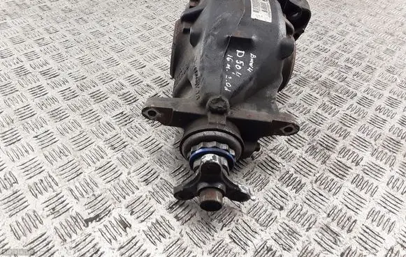 BMW 4 F32 F33 Rear differential 7605589