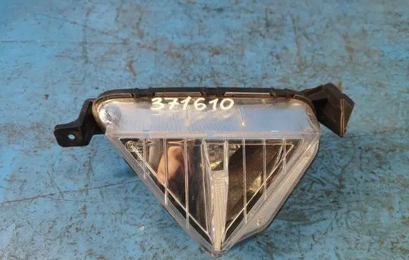 Hyundai Elantra VI Front fog light 92302F2510