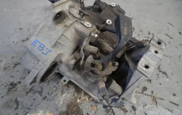 Seat Leon (1P) Manual 5 speed gearbox EBJ