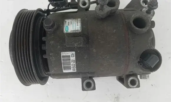 Hyundai ix35 Air conditioning (A/C) compressor (pump) F500DX9EA04