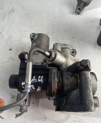 Audi A4 S4 B8 8K EGR valve