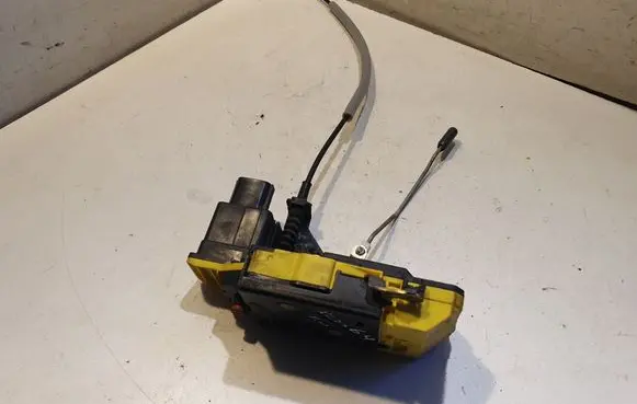 Volvo XC70 Rear door lock