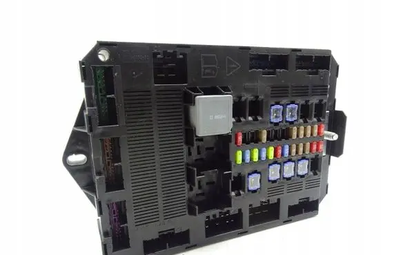 Jaguar XF X250 Fuse module 9X2314B476AC