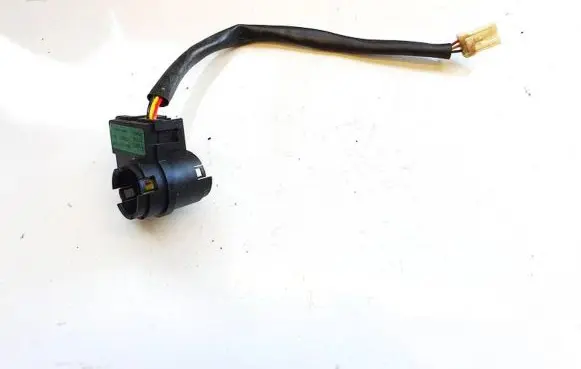 Toyota Avensis Verso Sensor 404407 41864701
