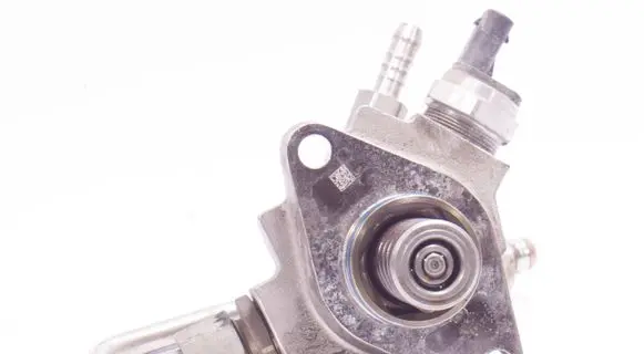 Volkswagen PASSAT B8 Fuel injection high pressure pump 04E127026AG