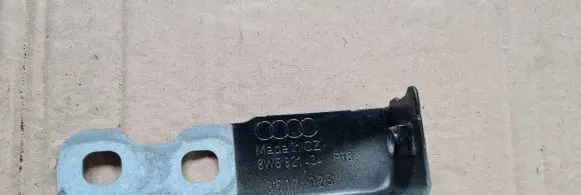 Audi A5 Fender mounting bracket 8W6821434 351702S