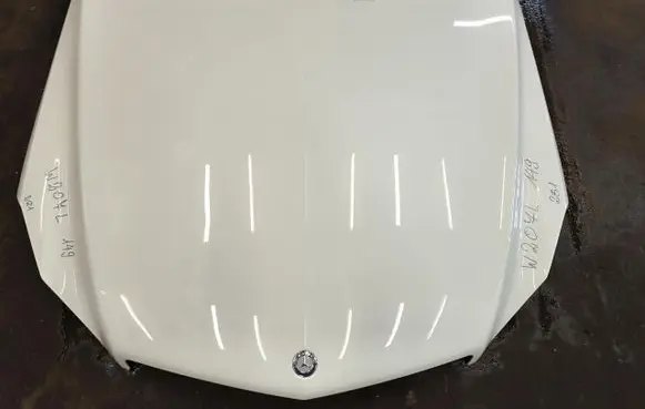 Mercedes-Benz E C207 W207 Engine bonnet/hood 
