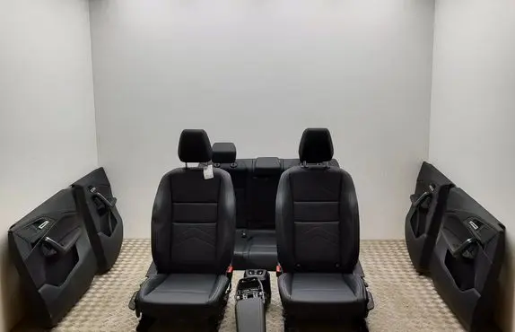 BMW iX1 Interior set 5A7F767 5A7F768
