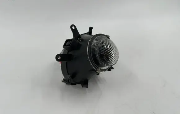 BMW 3 E46 Front fog light 6911007 63176911007