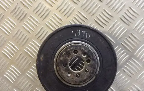 Volkswagen Transporter - Caravelle T4 Crankshaft pulley