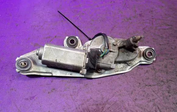 Toyota Corolla E110 Rear window wiper motor 85130-12850