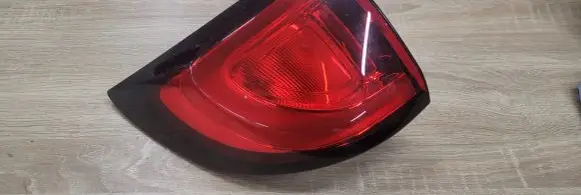 Chrysler Pacifica Rear/tail lights P68229027AD