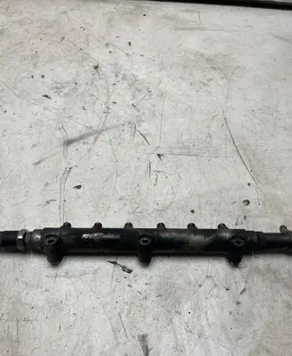 Volvo S80 Fuel main line pipe 0445215010 8658252