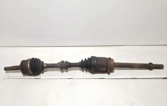 Nissan Primera Front driveshaft