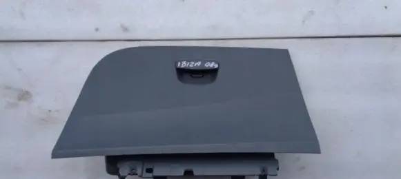 Seat Ibiza IV (6J,6P) Glove box set 