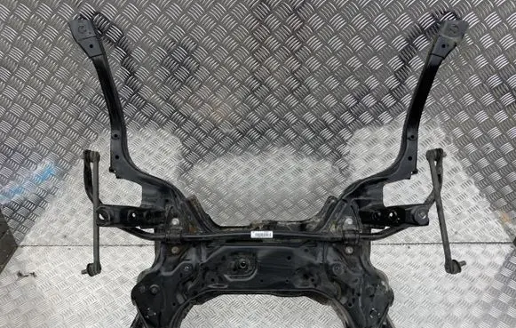 Toyota Aygo X Front axle beam 