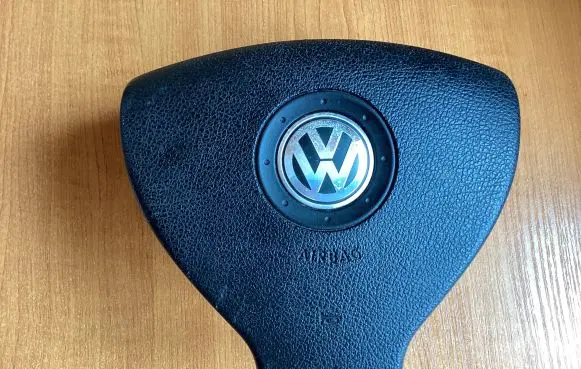 Volkswagen Golf V Steering wheel airbag 1K0880201CA 61816052D 001XD014PPDD