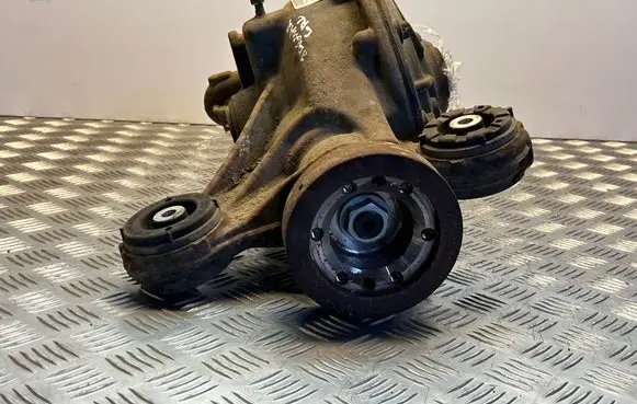 Jaguar XF X250 Rear differential 9X234A213EC 10111003267650