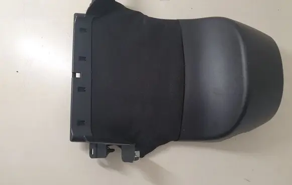 Steering wheel column trim