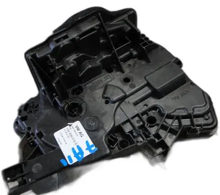 Volkswagen Taigo Front door lock