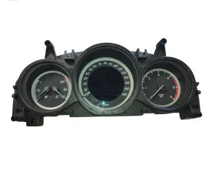 Mercedes-Benz C W204 Speedometer (instrument cluster) a2049005713