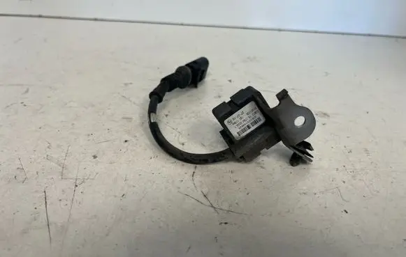 Audi Q7 4L Headlight/headlamp level sensor 7L0907673D