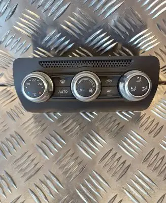 Audi A1 Climate control unit 8X0820043A 901514540000
